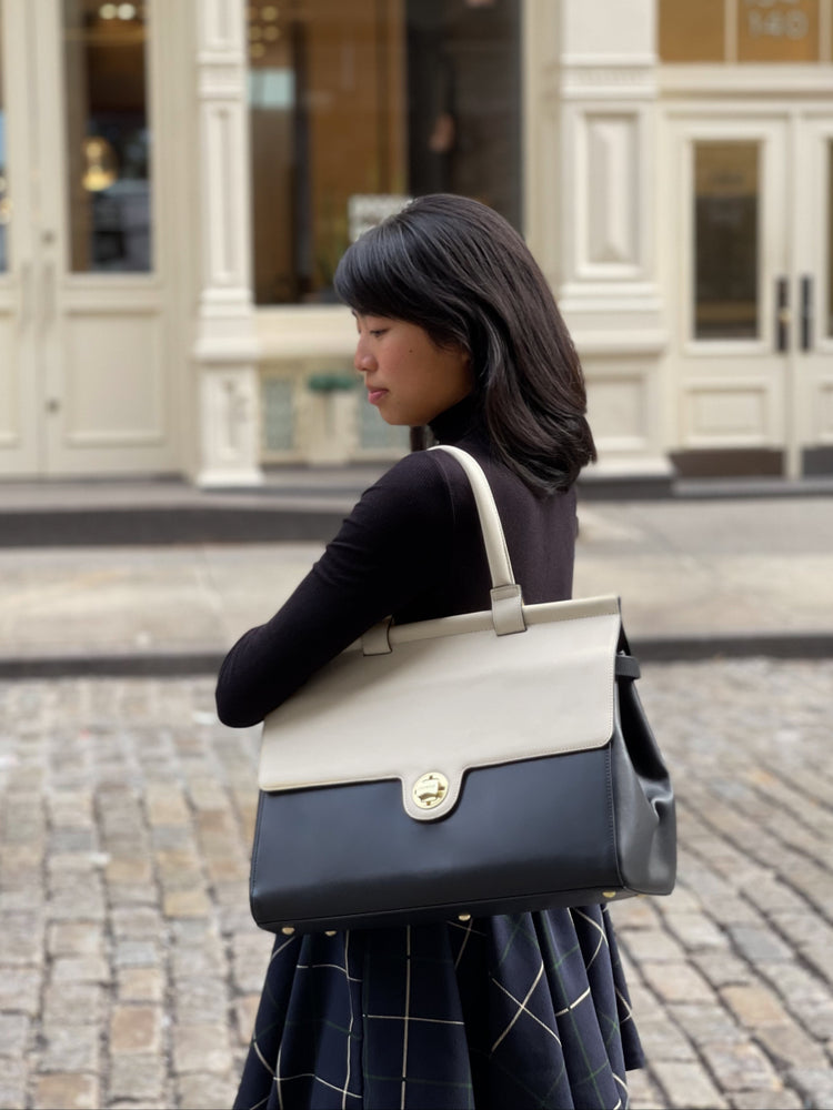 Color - Black Vanilla