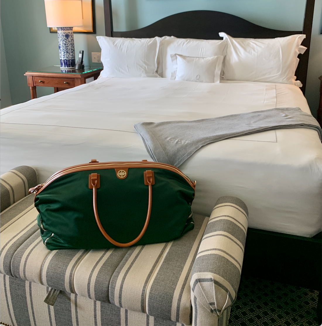 3 Benefits of Taking a Luxury Bag on Staycation