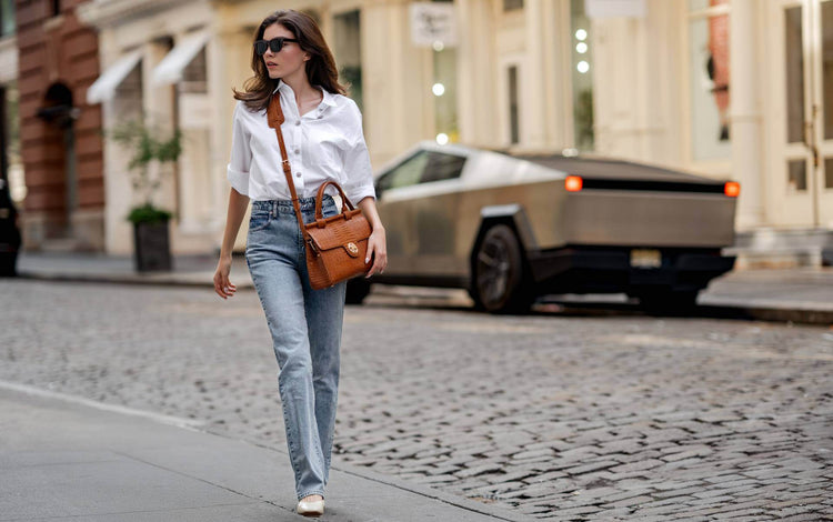 EMMA Traveler 39 in Croc Brown color